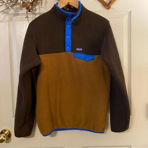 Patagonia Two-Tone Fleece with Blue Accents